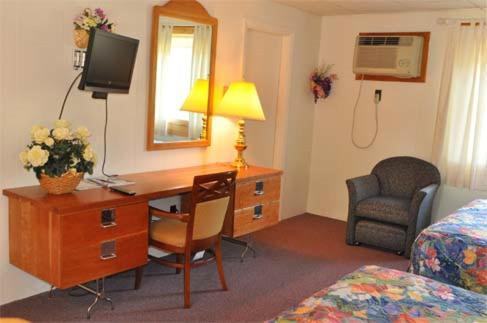 Turnpike Motel Кеннебанк Номер фото